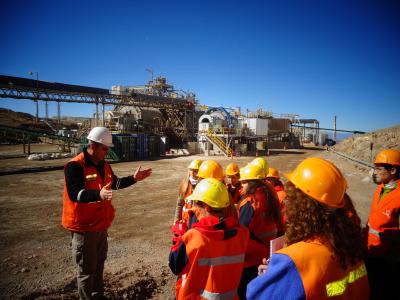 Visita a Mina Casposo